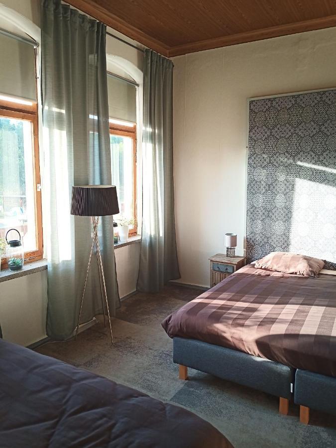 Bed and Breakfast Zur Friedrichsruh Oelsnitz  Exteriér fotografie
